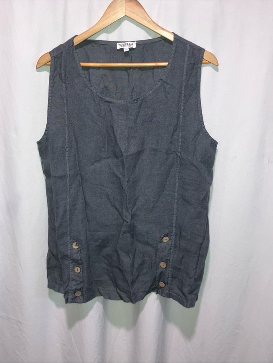 Sorella Tops - Sorella Charcoal Linen Button-Accent Sleeveless Tank